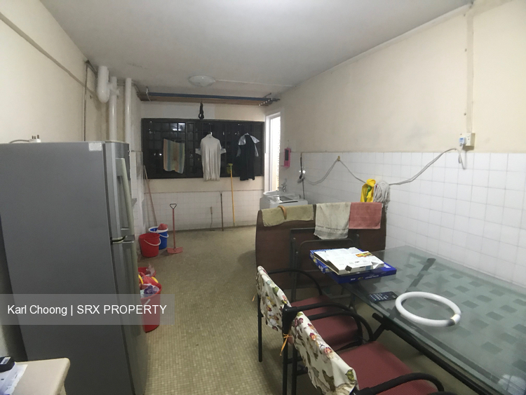 Blk 115 Jurong East Street 13 (Jurong East), HDB 3 Rooms #198051152